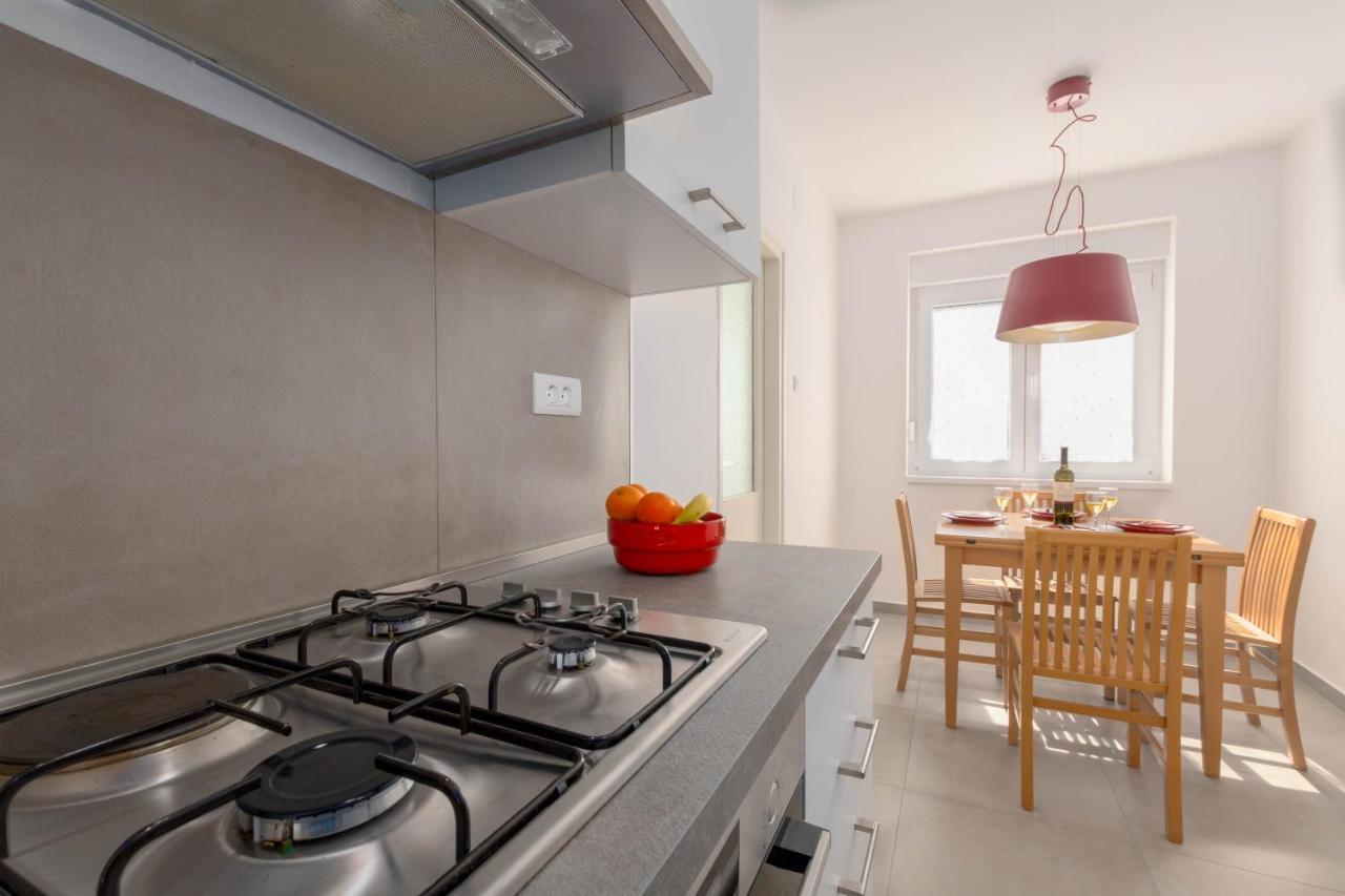 Apartment Tana Pula Exterior photo